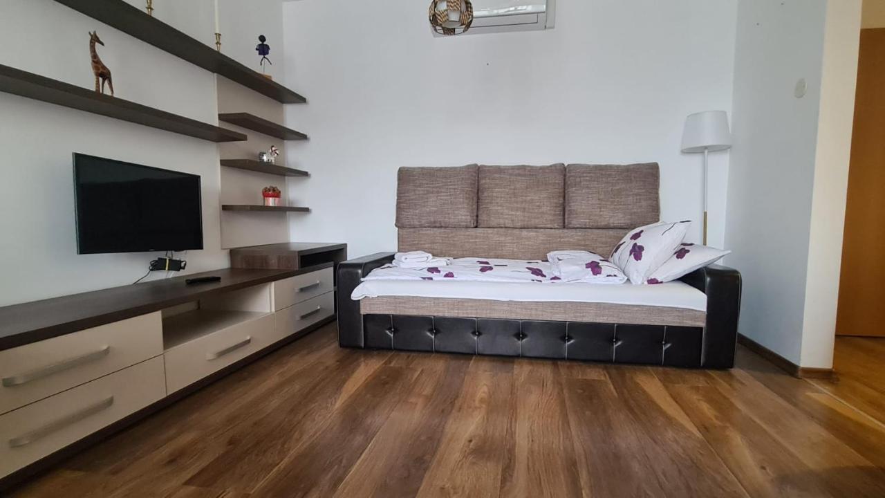 Apartament Mirubias Διαμέρισμα Μπρασόβ Εξωτερικό φωτογραφία